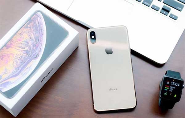 iPhone Xs Max sở hữu màn hình kích thước 6.5 inch lớn nhất của Apple iPhone Xs Max sở hữu màn hình kích thước 6.5 inch lớn nhất của Apple