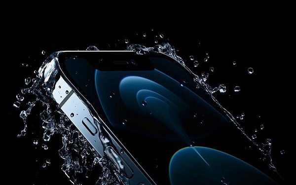 iPhone chống nước và hình nền S7 Edge 4K là sự kết hợp hoàn hảo giữa tính năng và thẩm mỹ. Sự bảo vệ tuyệt đối khỏi nước và bụi cùng với những bức hình đẹp lung linh sẽ khiến bạn thích thú.