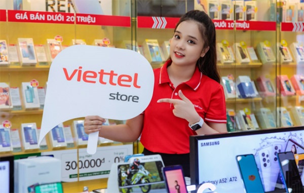 Người dùng có thể đến các hệ thống cửa hàng của Viettel Store